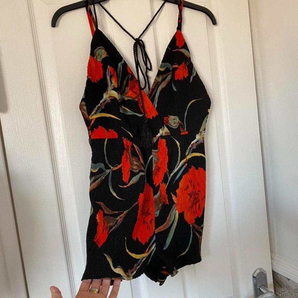 Womens Black and Red Suit